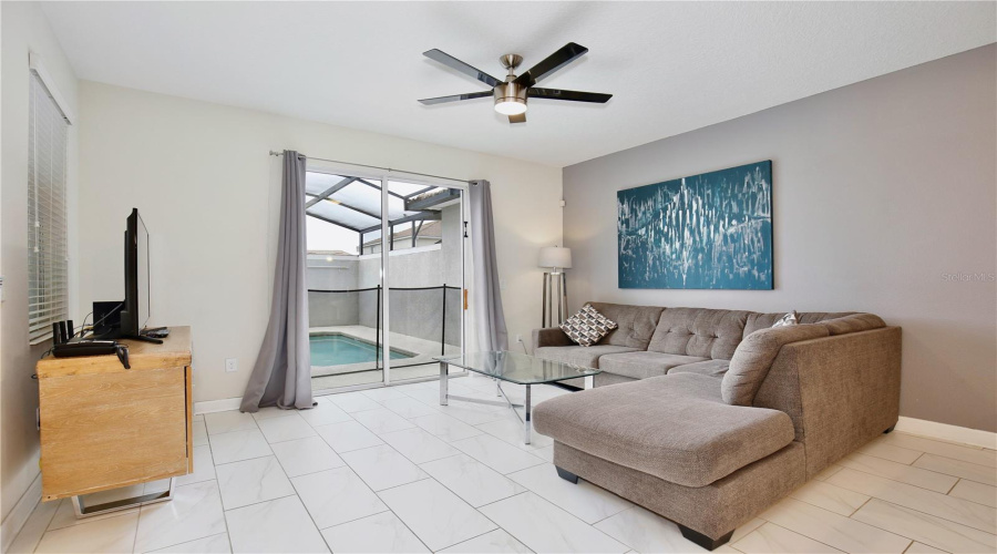 Kissimmee, Florida 34746, 4 Bedroom Bedrooms, ,3 Bathroombathrooms,Residential,For Sale,Gatsby,0,Mfro6415312