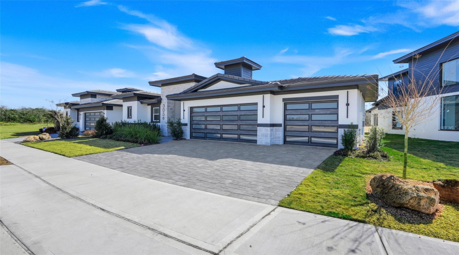 Davenport, Florida 33837, 4 Bedroom Bedrooms, ,3 Bathroombathrooms,Residential,For Sale,Kensington,0,Mfro6382919