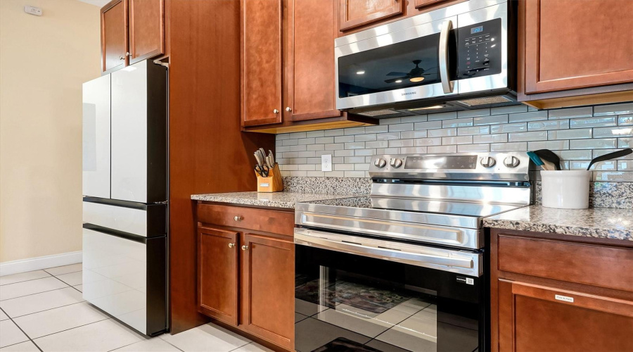 Davenport, Florida 33896, 4 Bedroom Bedrooms, ,3 Bathroombathrooms,Residential,For Sale,Captiva,0,Mfro6450498