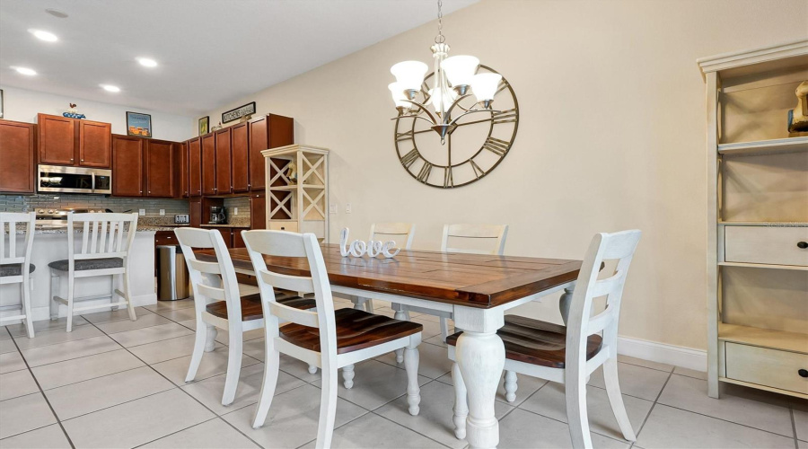 Davenport, Florida 33896, 4 Bedroom Bedrooms, ,3 Bathroombathrooms,Residential,For Sale,Captiva,0,Mfro6450498