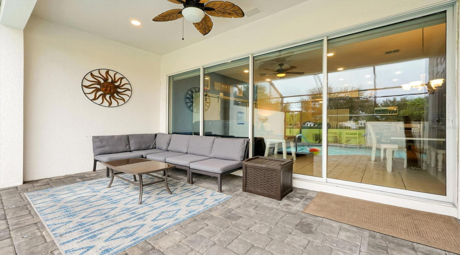 Davenport, Florida 33896, 4 Bedroom Bedrooms, ,3 Bathroombathrooms,Residential,For Sale,Captiva,0,Mfro6450498
