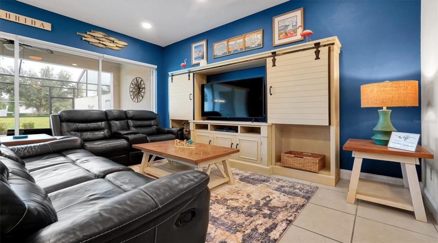 Davenport, Florida 33896, 4 Bedroom Bedrooms, ,3 Bathroombathrooms,Residential,For Sale,Captiva,0,Mfro6450498