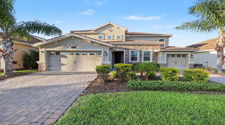 Davenport, Florida 33896, 6 Bedroom Bedrooms, ,4 Bathroombathrooms,Residential,For Sale,Croquet,0,Mfrtb8561472