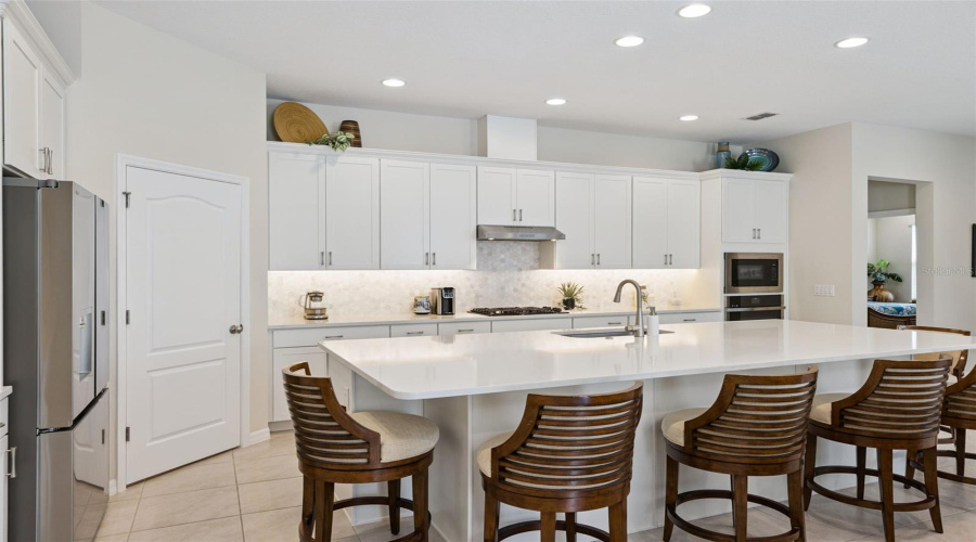 Kissimmee, Florida 34747, 3 Bedroom Bedrooms, ,2 Bathroombathrooms,Residential,For Sale,Four Seasons,0,Mfro6452131