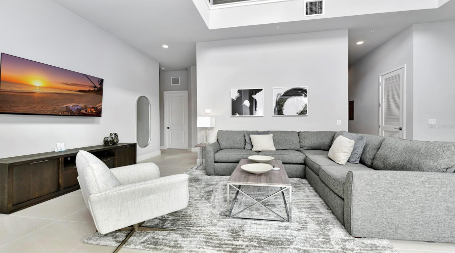 Kissimmee, Florida 34747, 5 Bedroom Bedrooms, ,4 Bathroombathrooms,Residential,For Sale,Sandy Ridge,0,Mfro6450613