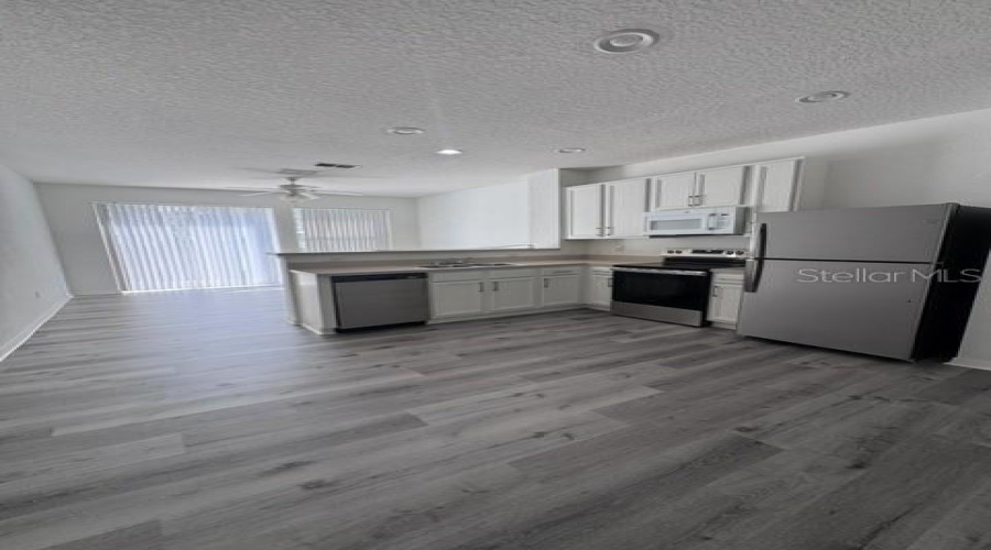 Kissimmee, Florida 34746, 3 Bedroom Bedrooms, ,3 Bathroombathrooms,Residential,For Sale,Paradise Cay,0,Mfro6441193