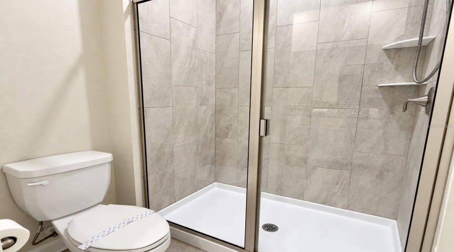 Kissimmee, Florida 34746, 7 Bedroom Bedrooms, ,6 Bathroombathrooms,Residential,For Sale,Target,0,Mfro6452236