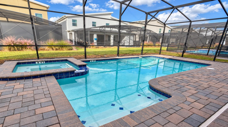 Kissimmee, Florida 34746, 7 Bedroom Bedrooms, ,6 Bathroombathrooms,Residential,For Sale,Target,0,Mfro6452236