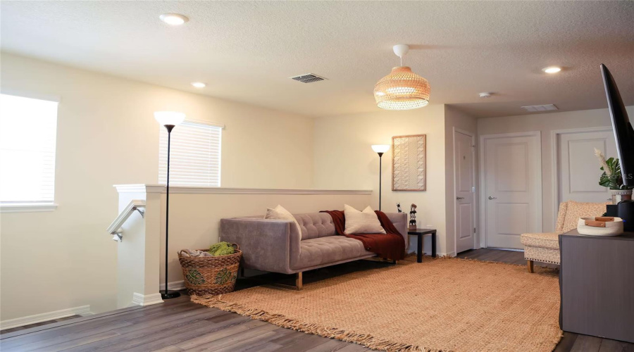 Davenport, Florida 33897, 5 Bedroom Bedrooms, ,4 Bathroombathrooms,Residential,For Sale,Lana,0,Mfro6452826