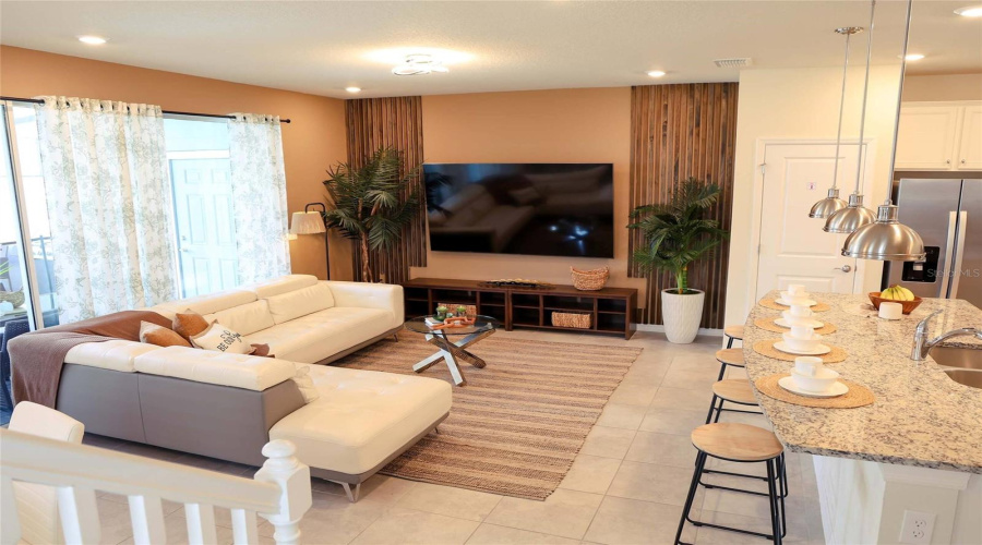 Davenport, Florida 33897, 5 Bedroom Bedrooms, ,4 Bathroombathrooms,Residential,For Sale,Lana,0,Mfro6452826