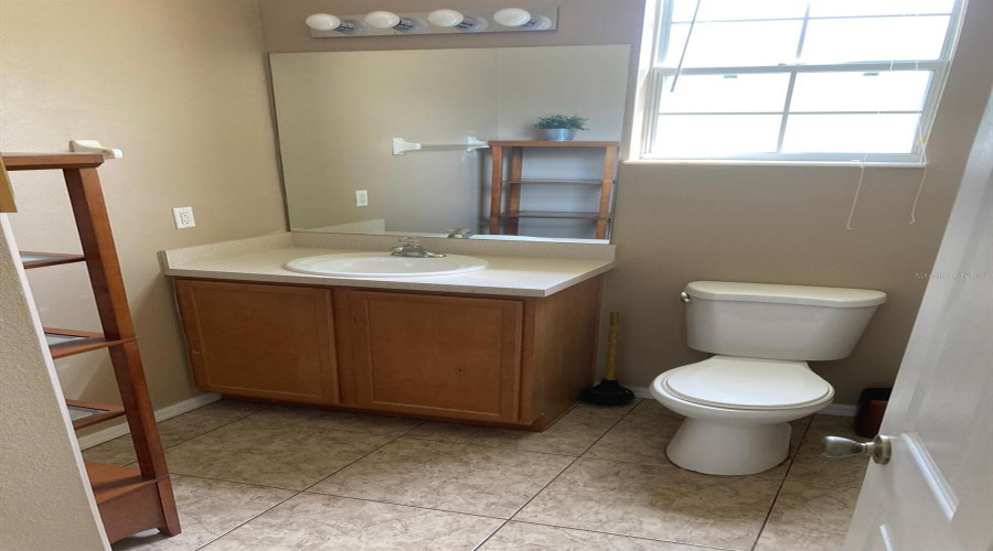 Kissimmee, Florida 34746, 3 Bedroom Bedrooms, ,2 Bathroombathrooms,Residential,For Sale,Paradise Cove,0,Mfro6453102