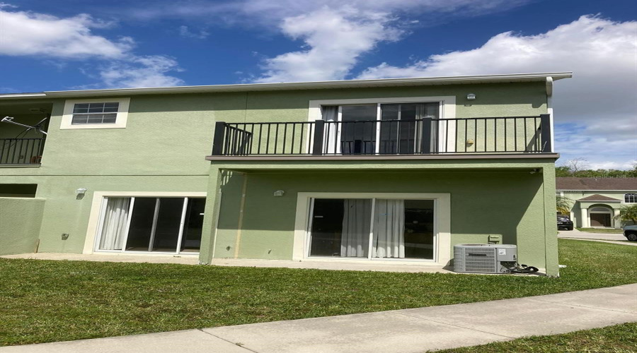 Kissimmee, Florida 34746, 3 Bedroom Bedrooms, ,2 Bathroombathrooms,Residential,For Sale,Paradise Cove,0,Mfro6453102
