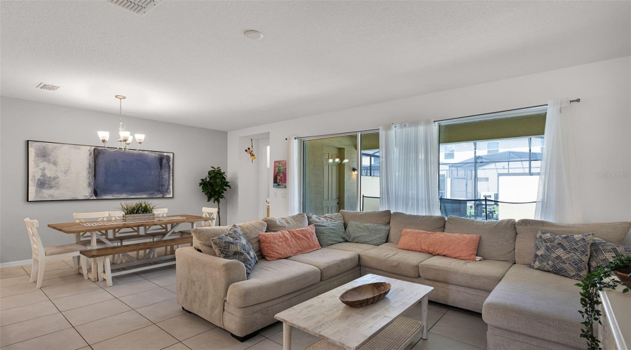 Kissimmee, Florida 34747, 5 Bedroom Bedrooms, ,4 Bathroombathrooms,Residential,For Sale,Fleming Mist,0,Mfrs5132221