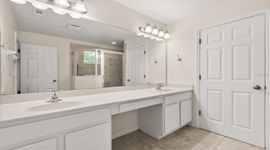 Kissimmee, Florida 34746, 4 Bedroom Bedrooms, ,3 Bathroombathrooms,Residential,For Sale,Las Fuentes,0,Mfro6443978