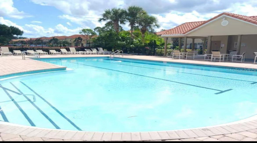Kissimmee, Florida 34746, 3 Bedroom Bedrooms, ,3 Bathroombathrooms,Residential,For Sale,Paradise Cay,0,Mfrs5144031