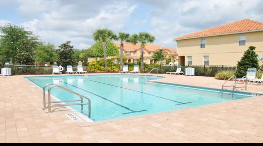 Kissimmee, Florida 34746, 3 Bedroom Bedrooms, ,3 Bathroombathrooms,Residential,For Sale,Paradise Cay,0,Mfrs5144031