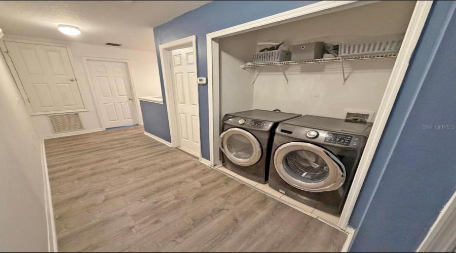 Kissimmee, Florida 34746, 3 Bedroom Bedrooms, ,3 Bathroombathrooms,Residential,For Sale,Paradise Cay,0,Mfrs5144031