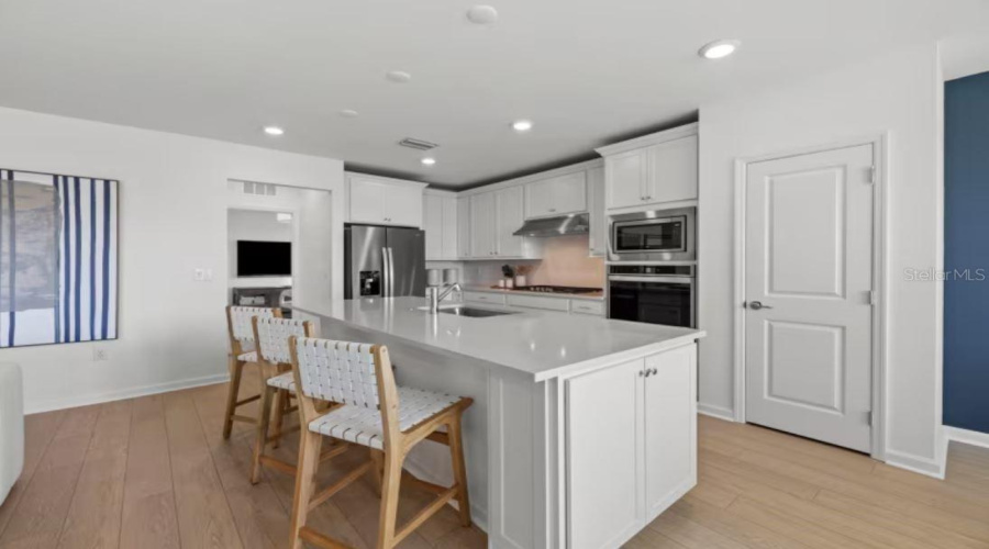 Model Home Design Only. Pictures And Furnishings Are For Illustrative Purposes Only. Elevations, Colors And Options May Vary. Furniture Is For Model Home Staging Only.