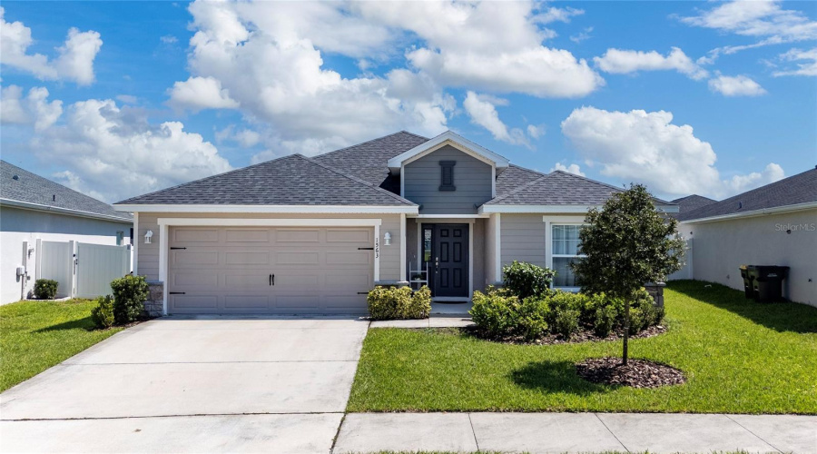 Davenport, Florida 33837, 4 Bedroom Bedrooms, ,2 Bathroombathrooms,Residential,For Sale,Eucalyptus,0,Mfrs5159303