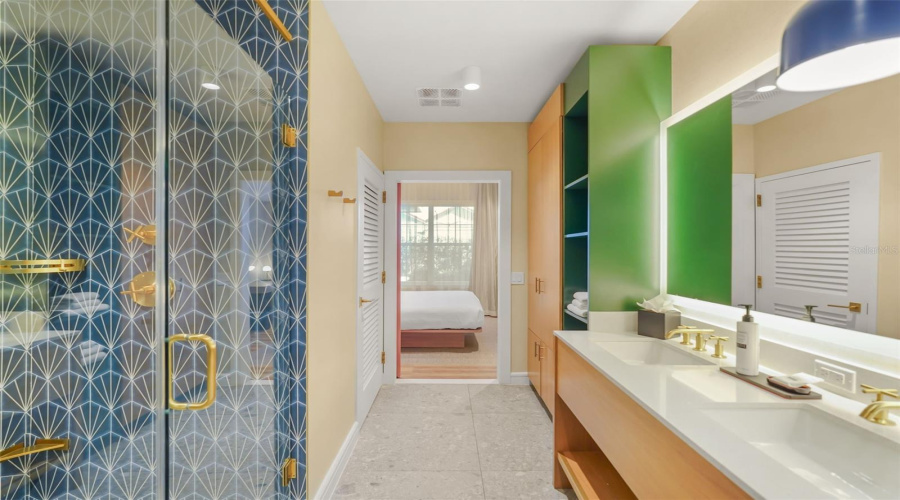 Kissimmee, Florida 34747, 2 Bedroom Bedrooms, ,2 Bathroombathrooms,Residential,For Sale,Vacation,0,Mfro6452210