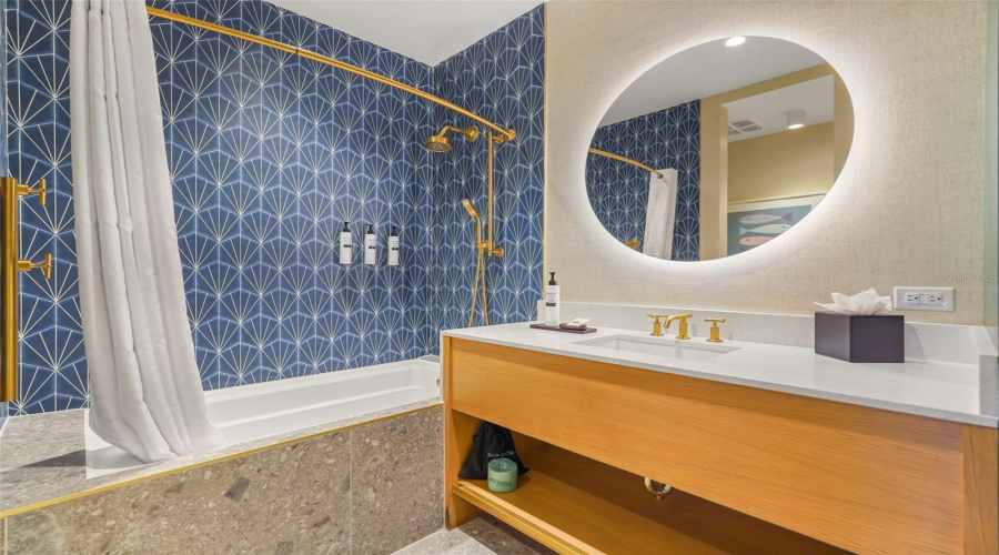 Kissimmee, Florida 34747, 2 Bedroom Bedrooms, ,2 Bathroombathrooms,Residential,For Sale,Vacation,0,Mfro6452210