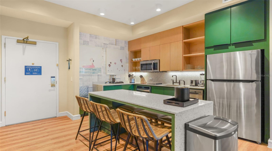 Kissimmee, Florida 34747, 2 Bedroom Bedrooms, ,2 Bathroombathrooms,Residential,For Sale,Vacation,0,Mfro6452210