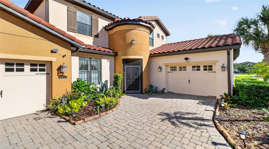 Kissimmee, Florida 34746, 6 Bedroom Bedrooms, ,4 Bathroombathrooms,Residential,For Sale,Shoreside,0,Mfro6453297