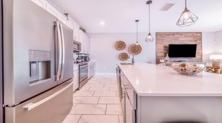 Davenport, Florida 33896, 4 Bedroom Bedrooms, ,3 Bathroombathrooms,Residential,For Sale,Cabot Cliffs Dr,0,Mfro6452787