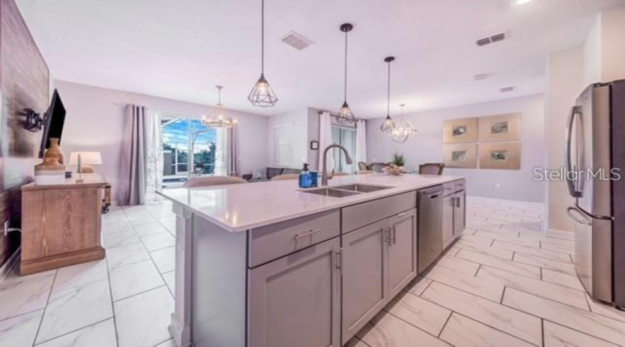 Davenport, Florida 33896, 4 Bedroom Bedrooms, ,3 Bathroombathrooms,Residential,For Sale,Cabot Cliffs Dr,0,Mfro6452787