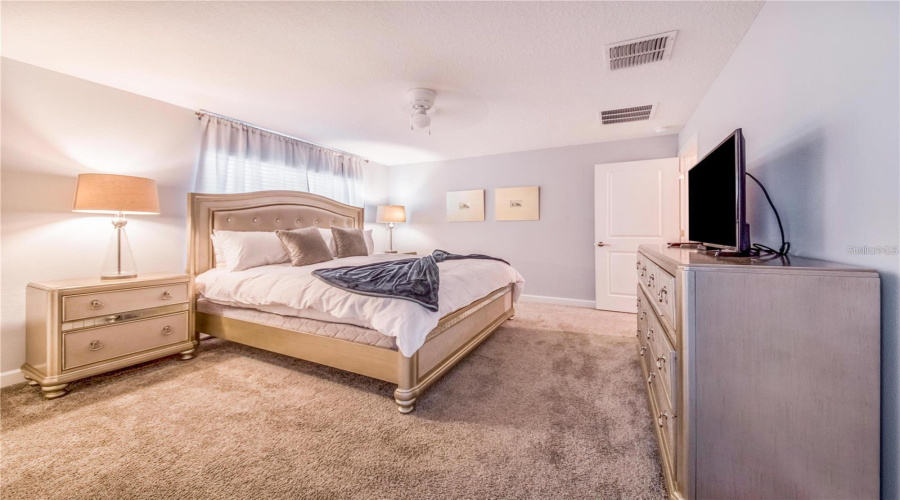 Davenport, Florida 33896, 4 Bedroom Bedrooms, ,3 Bathroombathrooms,Residential,For Sale,Cabot Cliffs Dr,0,Mfro6452787