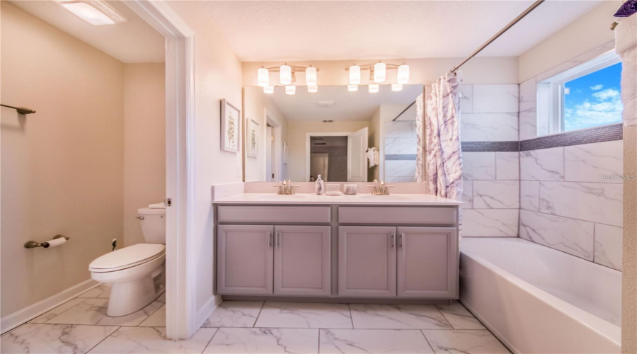 Davenport, Florida 33896, 4 Bedroom Bedrooms, ,3 Bathroombathrooms,Residential,For Sale,Cabot Cliffs Dr,0,Mfro6452787