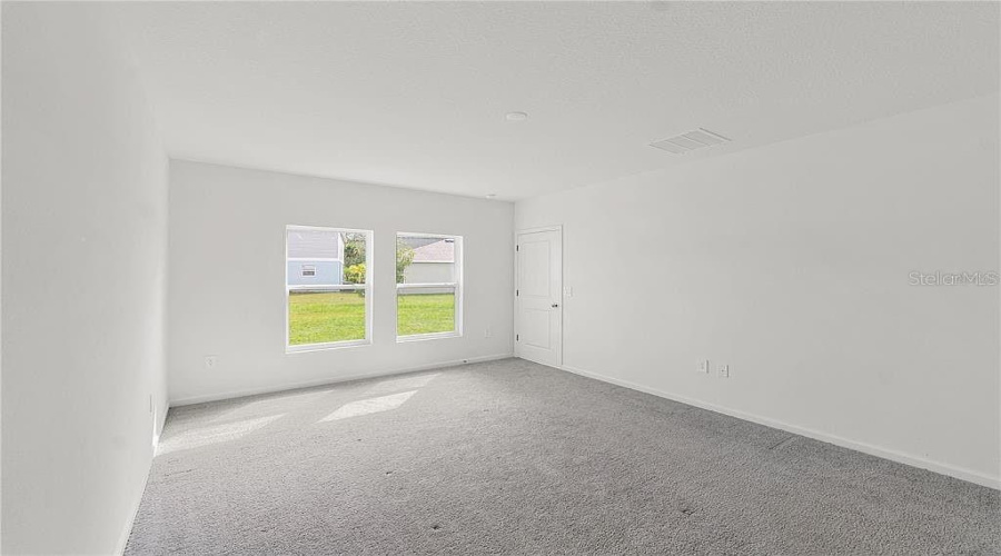 Kissimmee, Florida 34746, 4 Bedroom Bedrooms, ,2 Bathroombathrooms,Residential,For Sale,Golden Knight,0,Mfro6453134