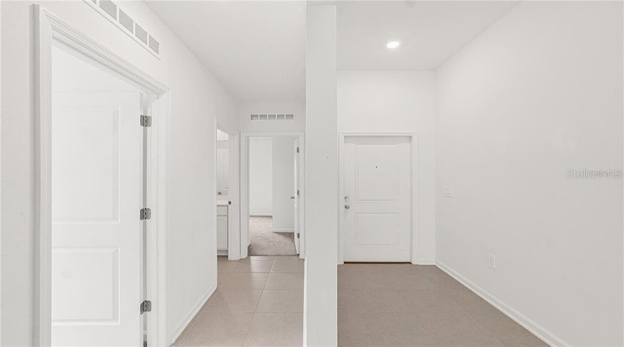 Kissimmee, Florida 34746, 4 Bedroom Bedrooms, ,2 Bathroombathrooms,Residential,For Sale,Golden Knight,0,Mfro6453134