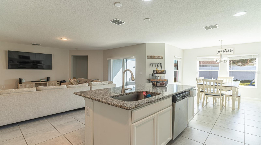 Davenport, Florida 33837, 4 Bedroom Bedrooms, ,2 Bathroombathrooms,Residential,For Sale,Jefferson,0,Mfrl4965465