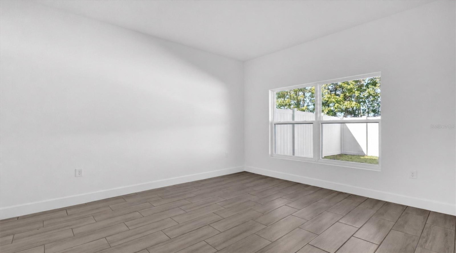 Davenport, Florida 33896, 4 Bedroom Bedrooms, ,4 Bathroombathrooms,Residential,For Sale,Lake Shore,0,Mfro6453125