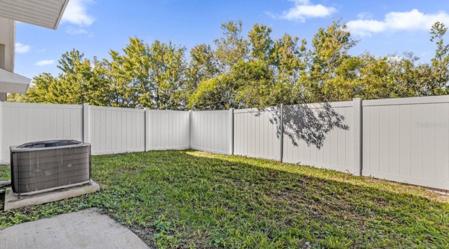 Davenport, Florida 33896, 4 Bedroom Bedrooms, ,4 Bathroombathrooms,Residential,For Sale,Lake Shore,0,Mfro6453125
