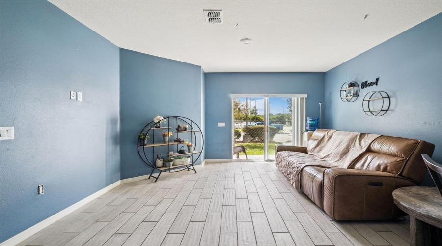 Kissimmee, Florida 34746, 4 Bedroom Bedrooms, ,3 Bathroombathrooms,Residential,For Sale,Bellissimo,0,Mfro6453157