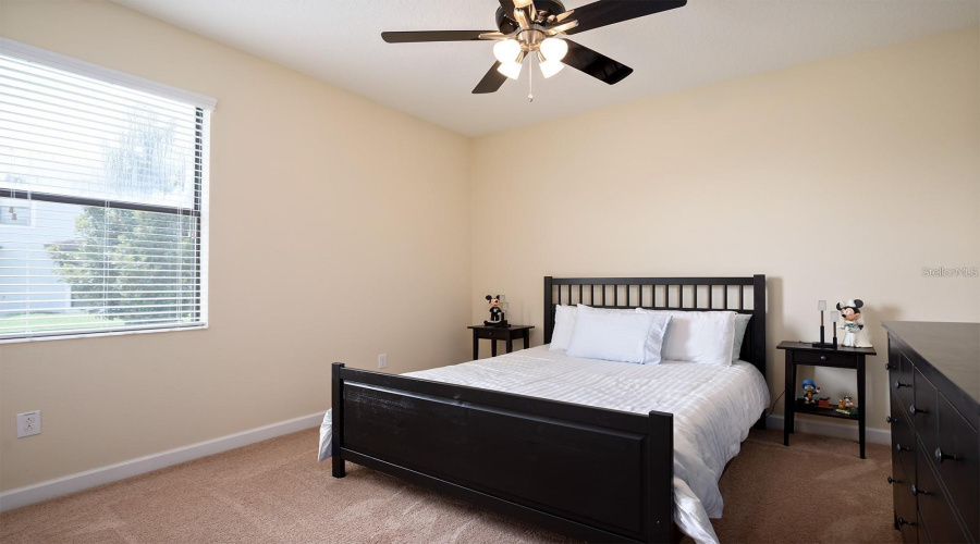 Davenport, Florida 33896, 4 Bedroom Bedrooms, ,2 Bathroombathrooms,Residential,For Sale,Dolphin Head,0,Mfro6453715