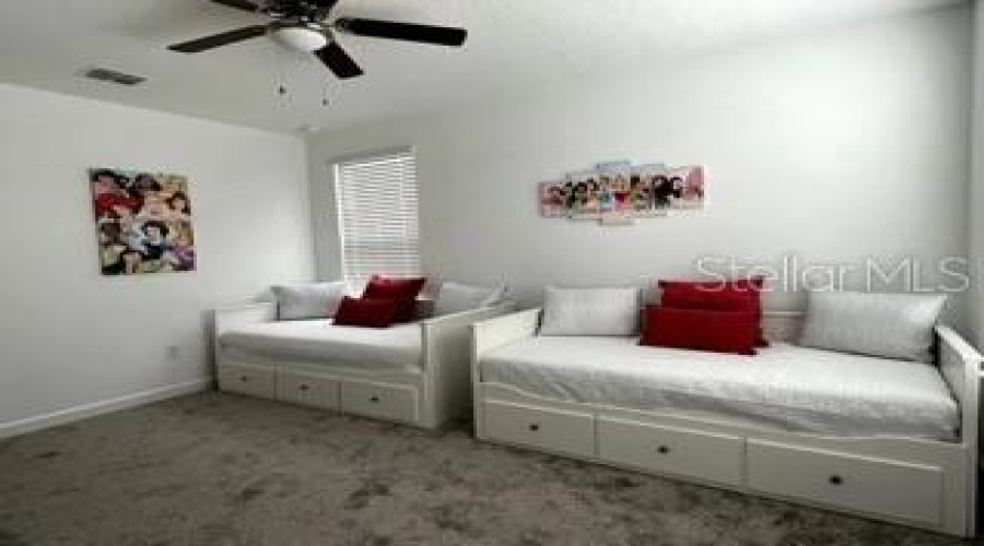 Davenport, Florida 33896, 5 Bedroom Bedrooms, ,5 Bathroombathrooms,Residential,For Sale,Leader,0,Mfro6454122