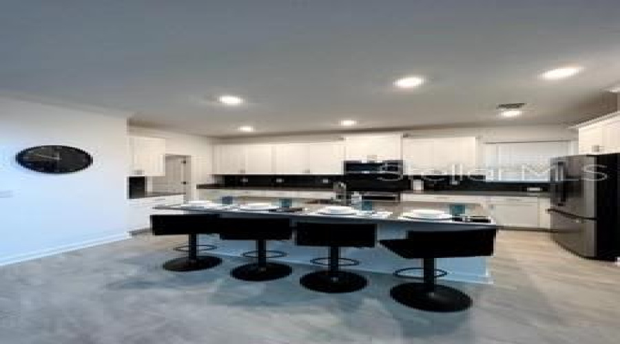 Davenport, Florida 33896, 5 Bedroom Bedrooms, ,5 Bathroombathrooms,Residential,For Sale,Leader,0,Mfro6454122