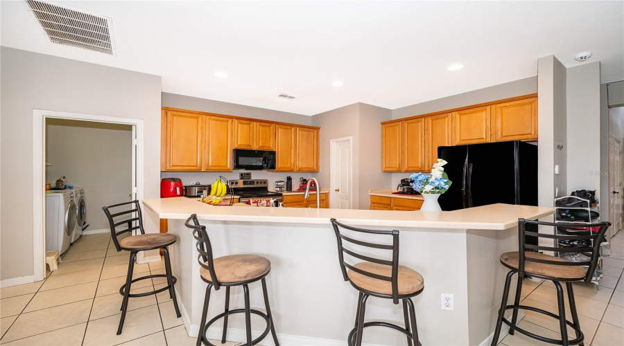 Kissimmee, Florida 34746, 4 Bedroom Bedrooms, ,2 Bathroombathrooms,Residential,For Sale,Grasmere View,0,Mfro6453883