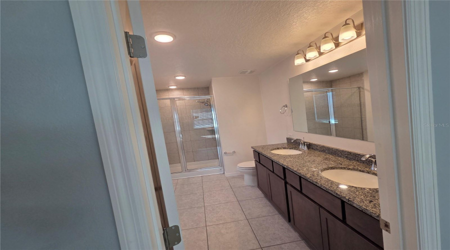 Kissimmee, Florida 34746, 3 Bedroom Bedrooms, ,2 Bathroombathrooms,Residential,For Sale,Canyon Breeze,0,Mfrtb8562700