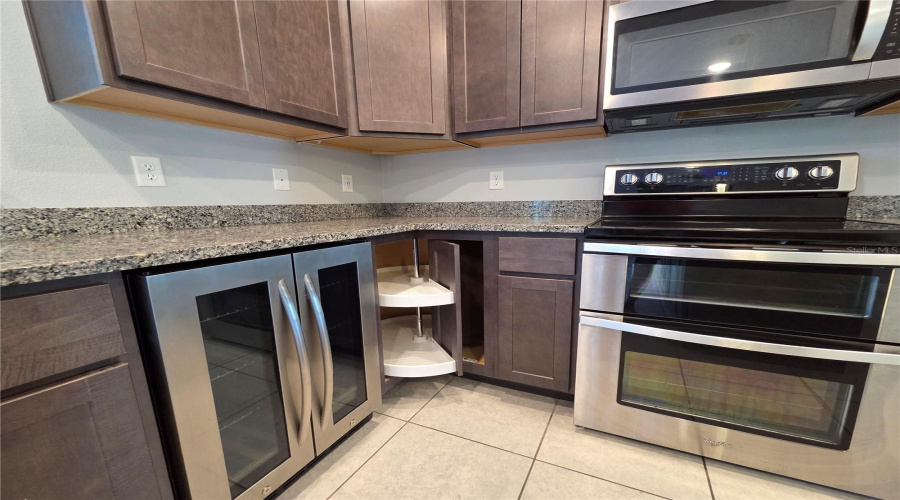 Kissimmee, Florida 34746, 3 Bedroom Bedrooms, ,2 Bathroombathrooms,Residential,For Sale,Canyon Breeze,0,Mfrtb8562700