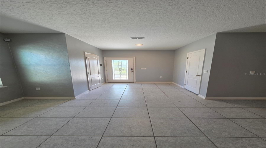 Kissimmee, Florida 34746, 3 Bedroom Bedrooms, ,2 Bathroombathrooms,Residential,For Sale,Canyon Breeze,0,Mfrtb8562700