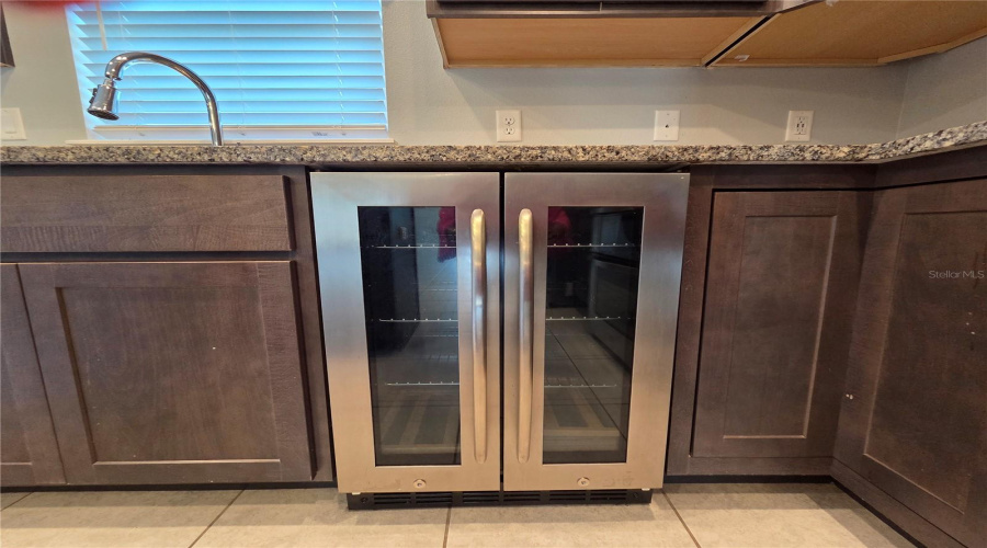 Kissimmee, Florida 34746, 3 Bedroom Bedrooms, ,2 Bathroombathrooms,Residential,For Sale,Canyon Breeze,0,Mfrtb8562700