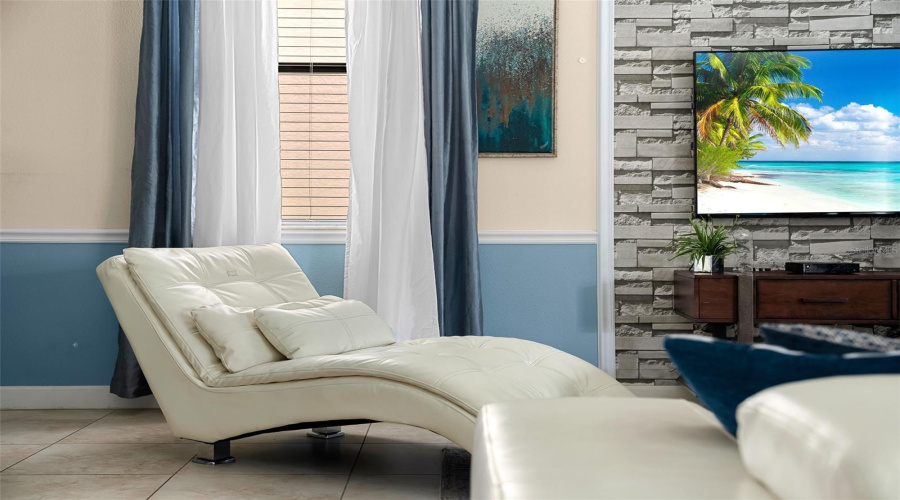 A Comfortable Place To Unwind After A Full Day Exploring Orlando'S Attractions