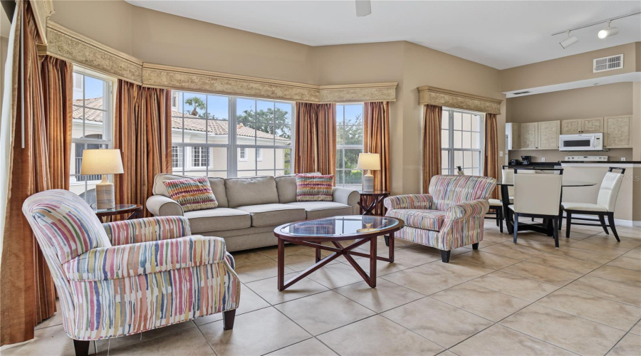 Orlando, Florida 32821, 3 Bedroom Bedrooms, ,2 Bathroombathrooms,Residential,For Sale,Worldquest,0,Mfro6453935