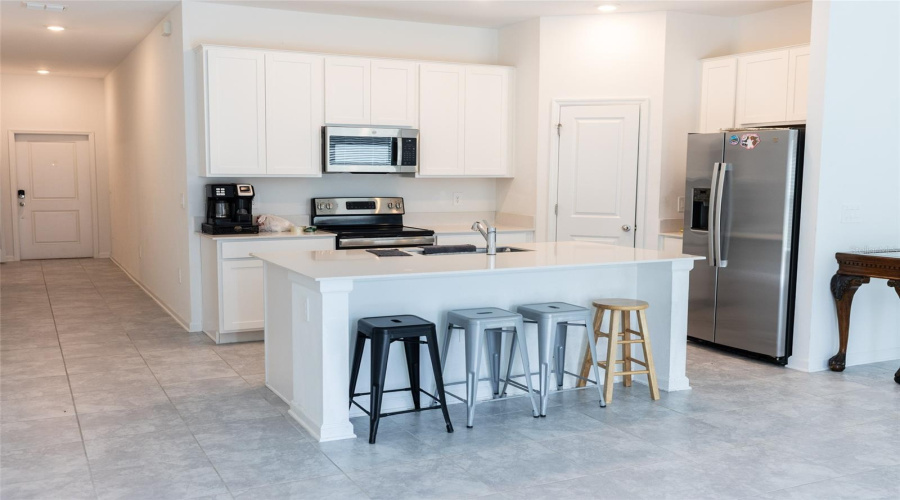Davenport, Florida 33837, 3 Bedroom Bedrooms, ,2 Bathroombathrooms,Residential,For Sale,Daring,0,Mfro6453127