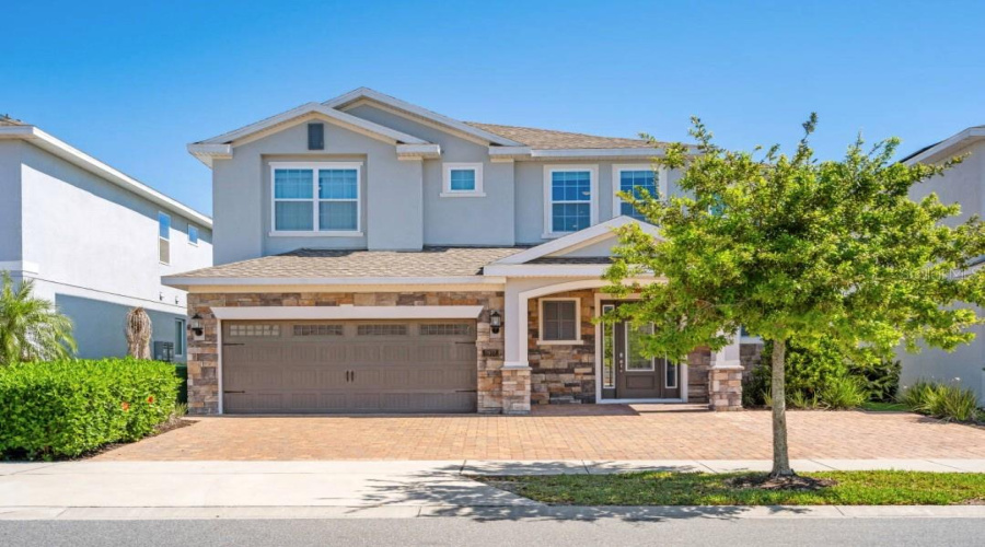 Kissimmee, Florida 34747, 9 Bedroom Bedrooms, ,8 Bathroombathrooms,Residential,For Sale,Fairfax,0,Mfro6454082