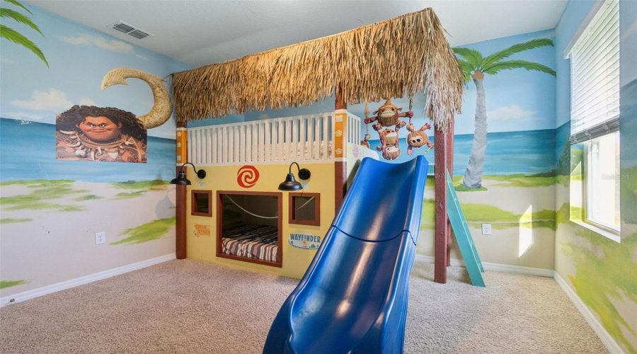 Davenport, Florida 33837, 7 Bedroom Bedrooms, ,5 Bathroombathrooms,Residential,For Sale,Oakmoss,0,Mfro6452530